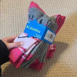 NWT Columbia Women's Pink and Gray Fleece Socks - 4 Pack